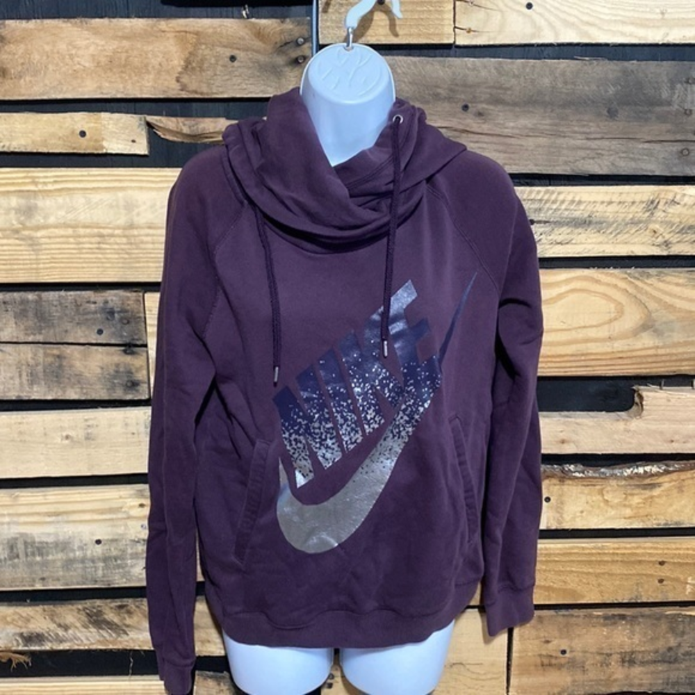 Nike Rally Funnel Metal Hoodie Small‎